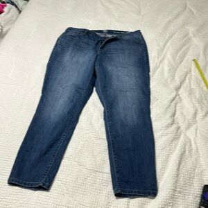 Women’s blue jeans
